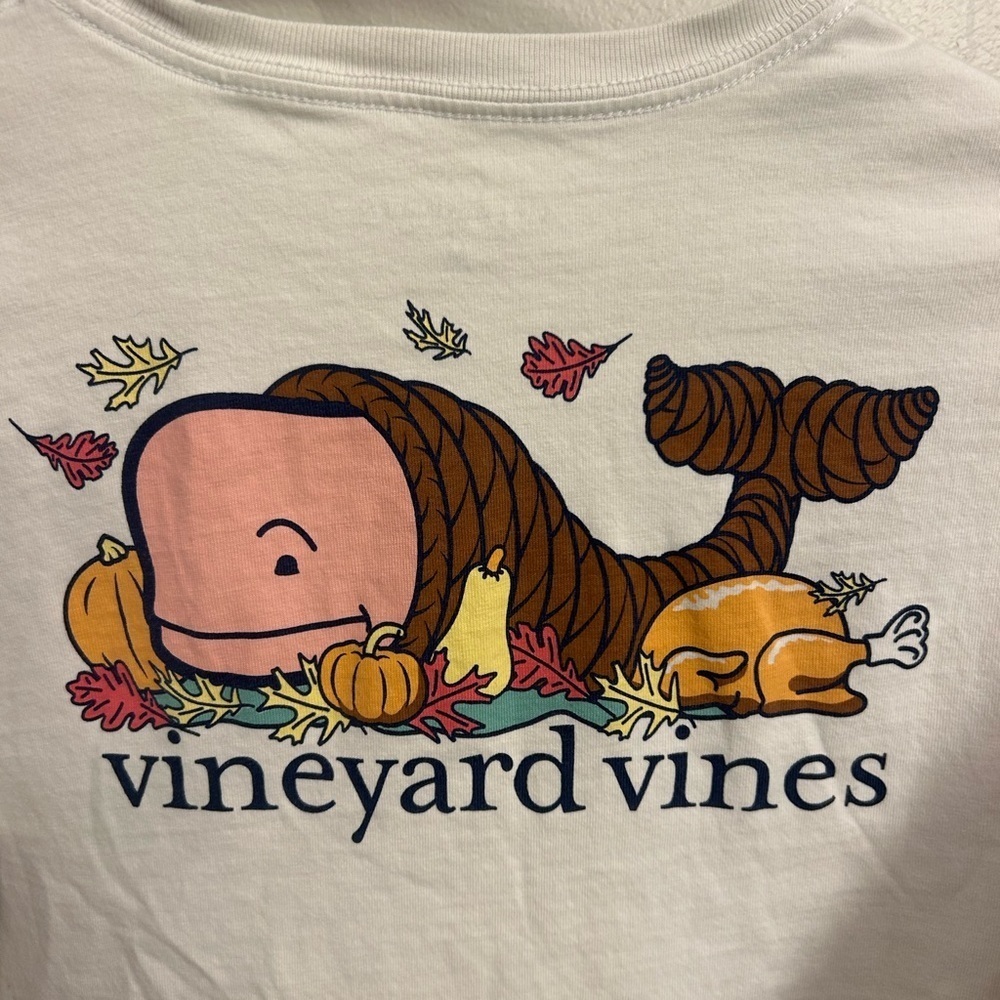 Vineyard Vines White holiday fall Graphic long sleeve Tee boys medium 12/14